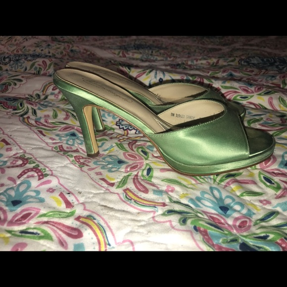 Michaelangelo heels - Picture 2 of 5